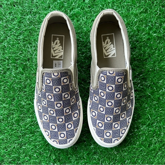 Vans Classic Slip On Geo Trek Olive - Picture 8 of 9